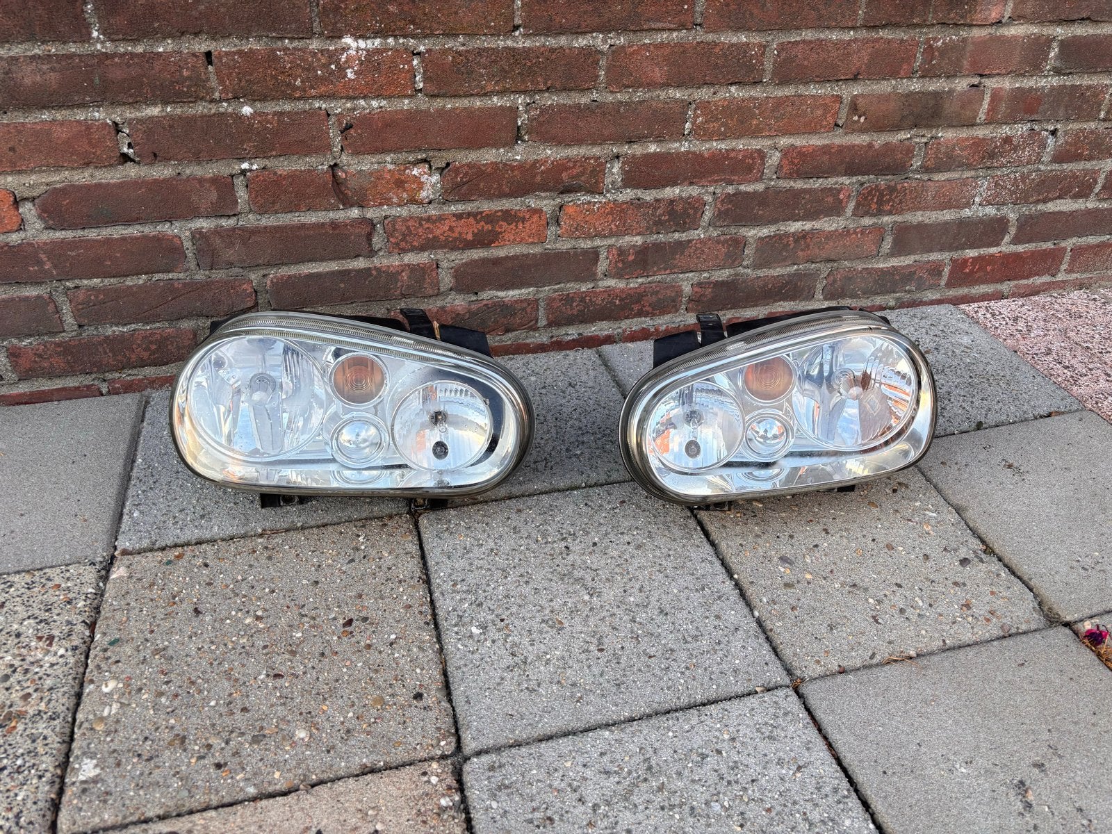 VW Golf 3 & 4 Cabrio koplampen - Set, Ophalen of Verzenden, Gebruikt, Volkswagen