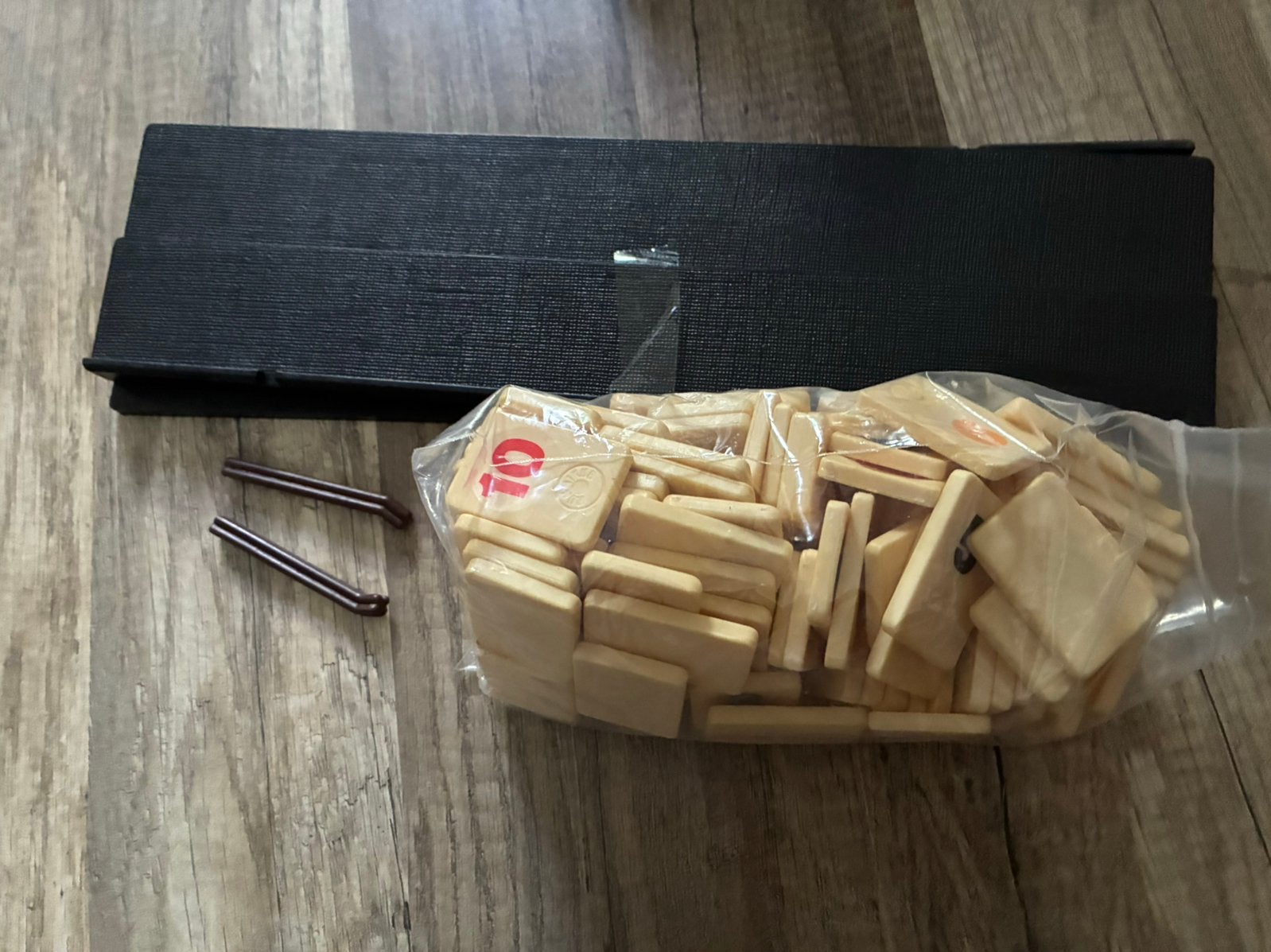 Rummikub. Niet compleet, Ophalen