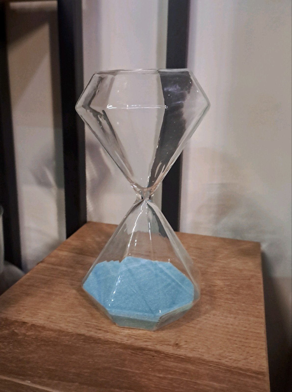 Zandloper in diamantvorm met blauw zand, Ophalen of Verzenden, Zo goed als nieuw, Glas