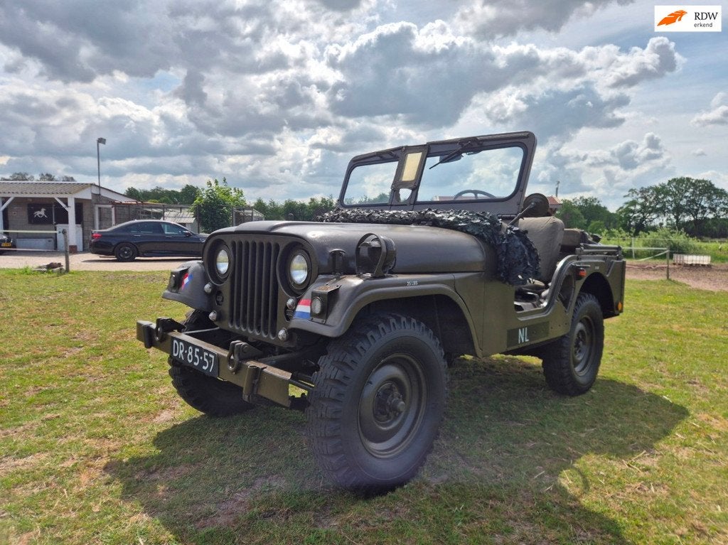 Jeep Willys Nekaf jeep 1956 mooie originele staat, Auto's, Jeep, Trekhaak, 4 stoelen, Origineel Nederlands