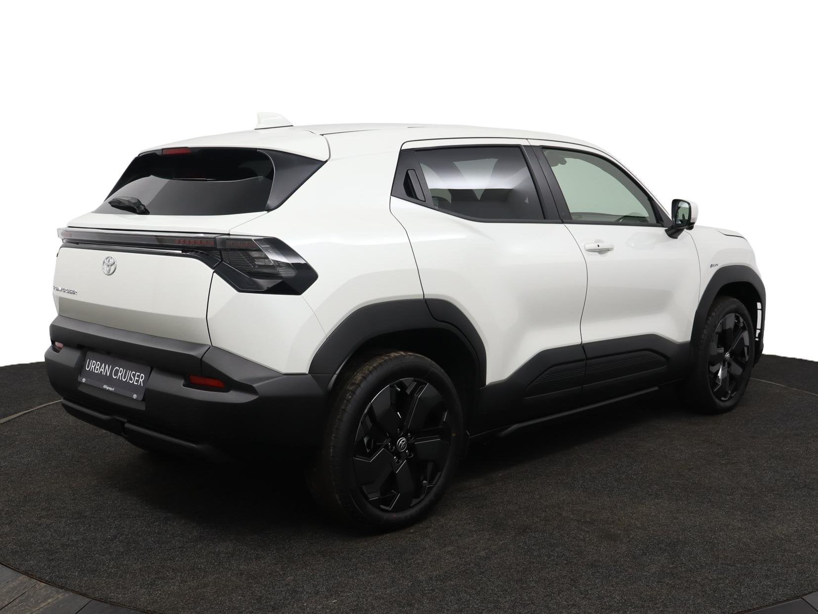 Toyota Urban Cruiser Executive 61 kWh | Nieuw! |, Auto's, 12 maanden, Overige kleuren, 360 min, Urban Cruiser