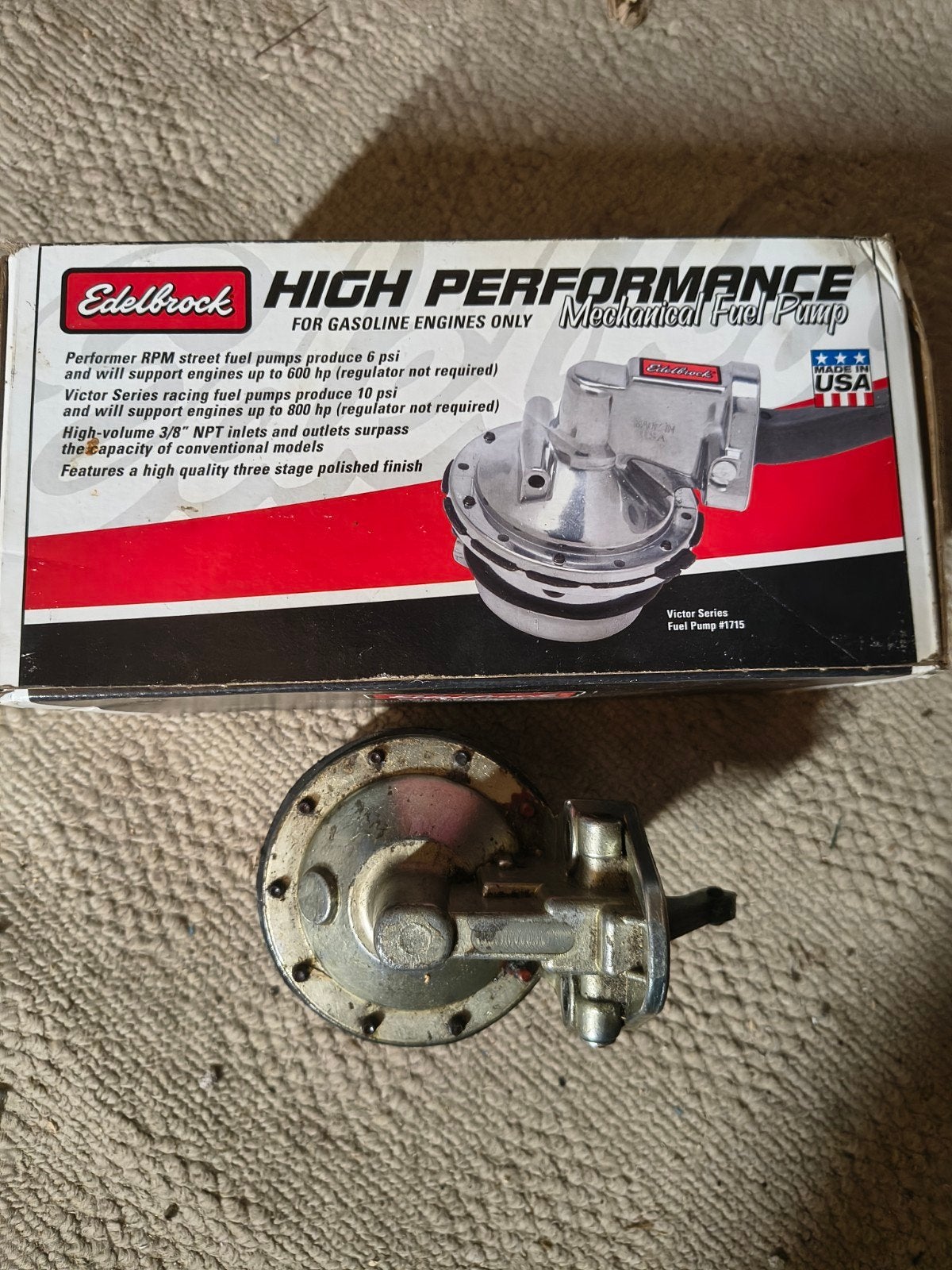 nette edelbrock pomp chevrolet, Ophalen of Verzenden