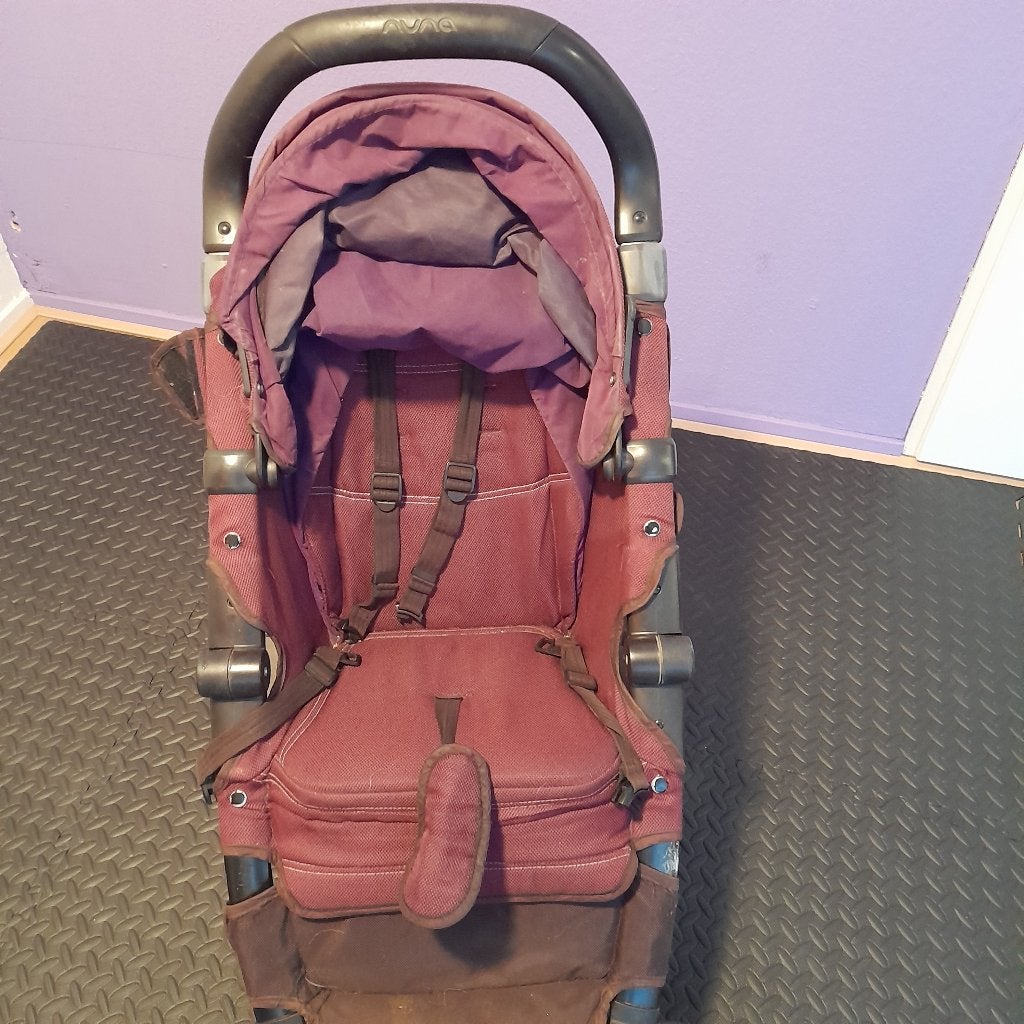 Nuna buggy inklapbaar met regenhoes en zonnekap, Ophalen, Gebruikt, Overige merken, Regenhoes