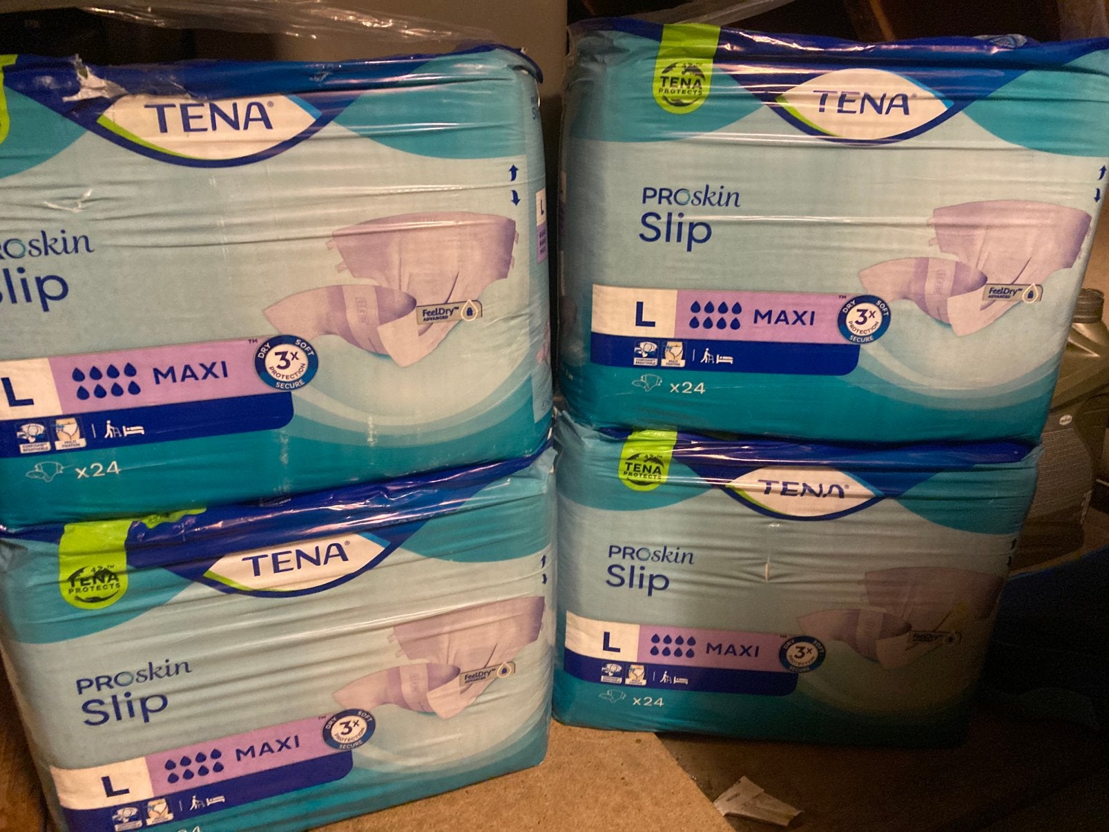 4 x tena proskin slip maat large luiers, Diversen, Verpleegmiddelen, Ophalen, Zo goed als nieuw