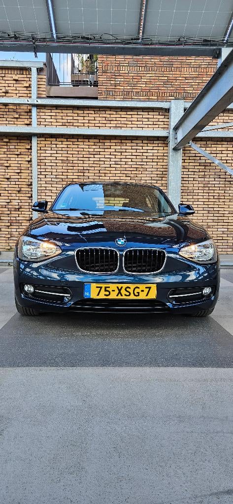 BMW 1-Serie 116I Sport, 1-Serie, Euro 5, Zwart, 4 cilinders