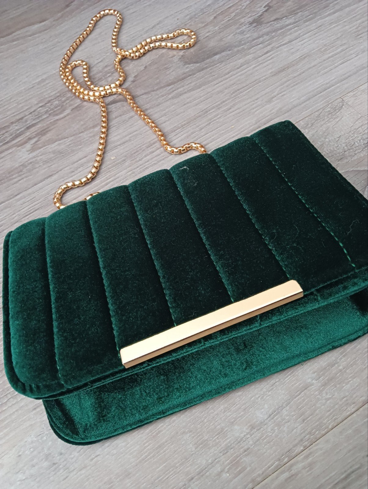 Zeer mooie tas (1xgebruikt) groen velours 22x15x7 cm, Ophalen of Verzenden, Zo goed als nieuw, Groen, Schoudertasje
