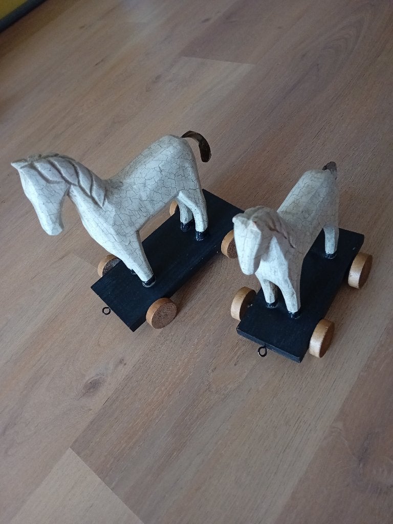 Houten paardjes op wagentje, Antiek en Kunst, Antiek | Speelgoed, Ophalen of Verzenden