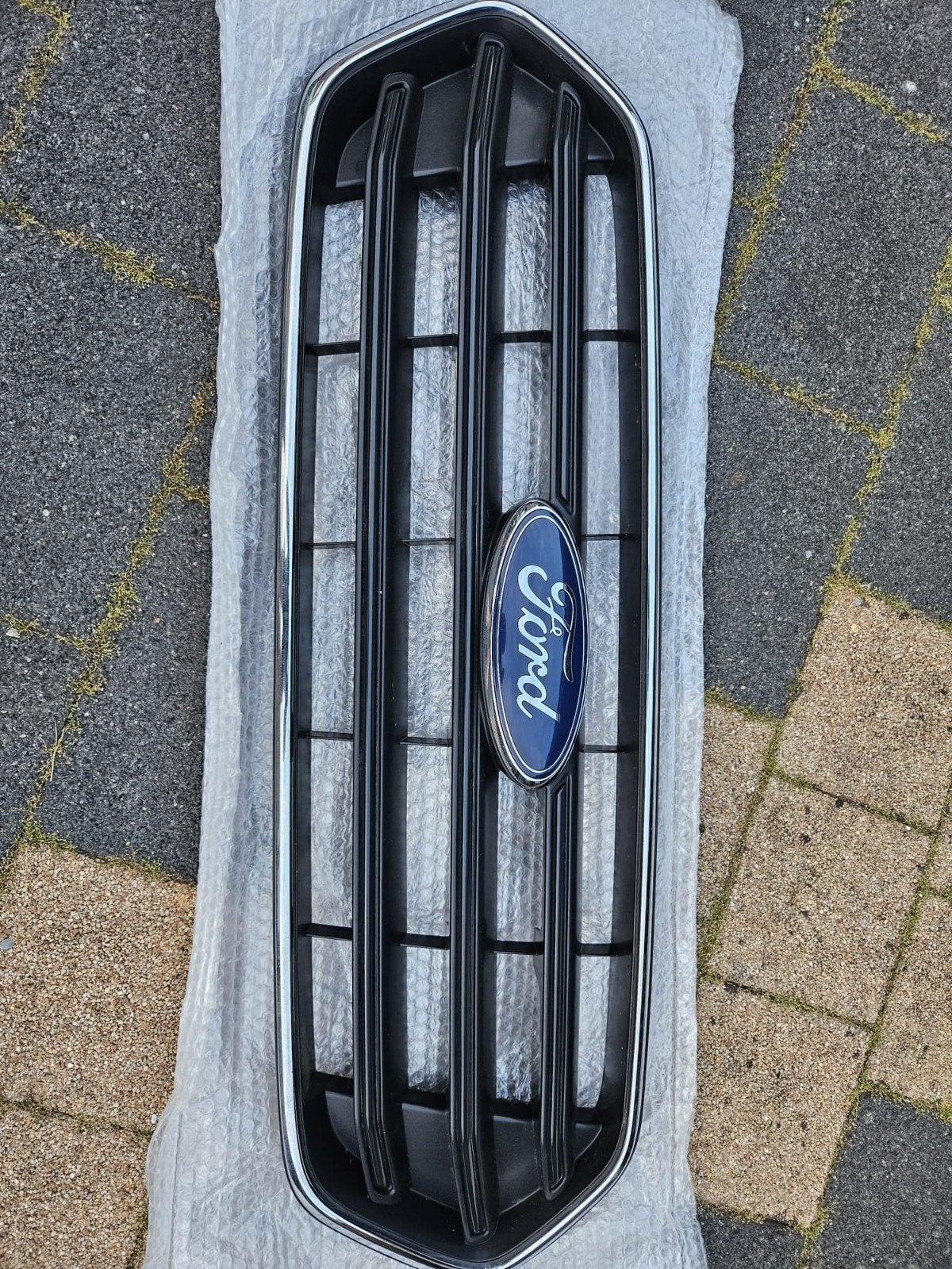 Ford Grill - Nieuw en Origineel, Ophalen, Nieuw, Ford, Bumper