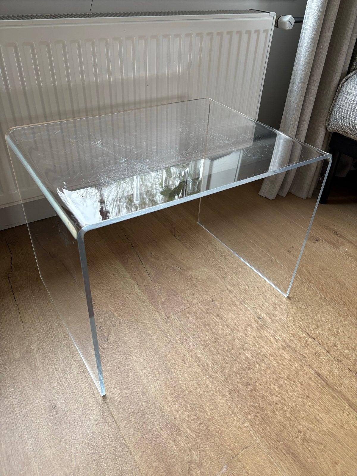 Vintage Plexiglas Bijzettafel Mid-Century Design, Antiek en Kunst, Antiek | Woonaccessoires, Ophalen