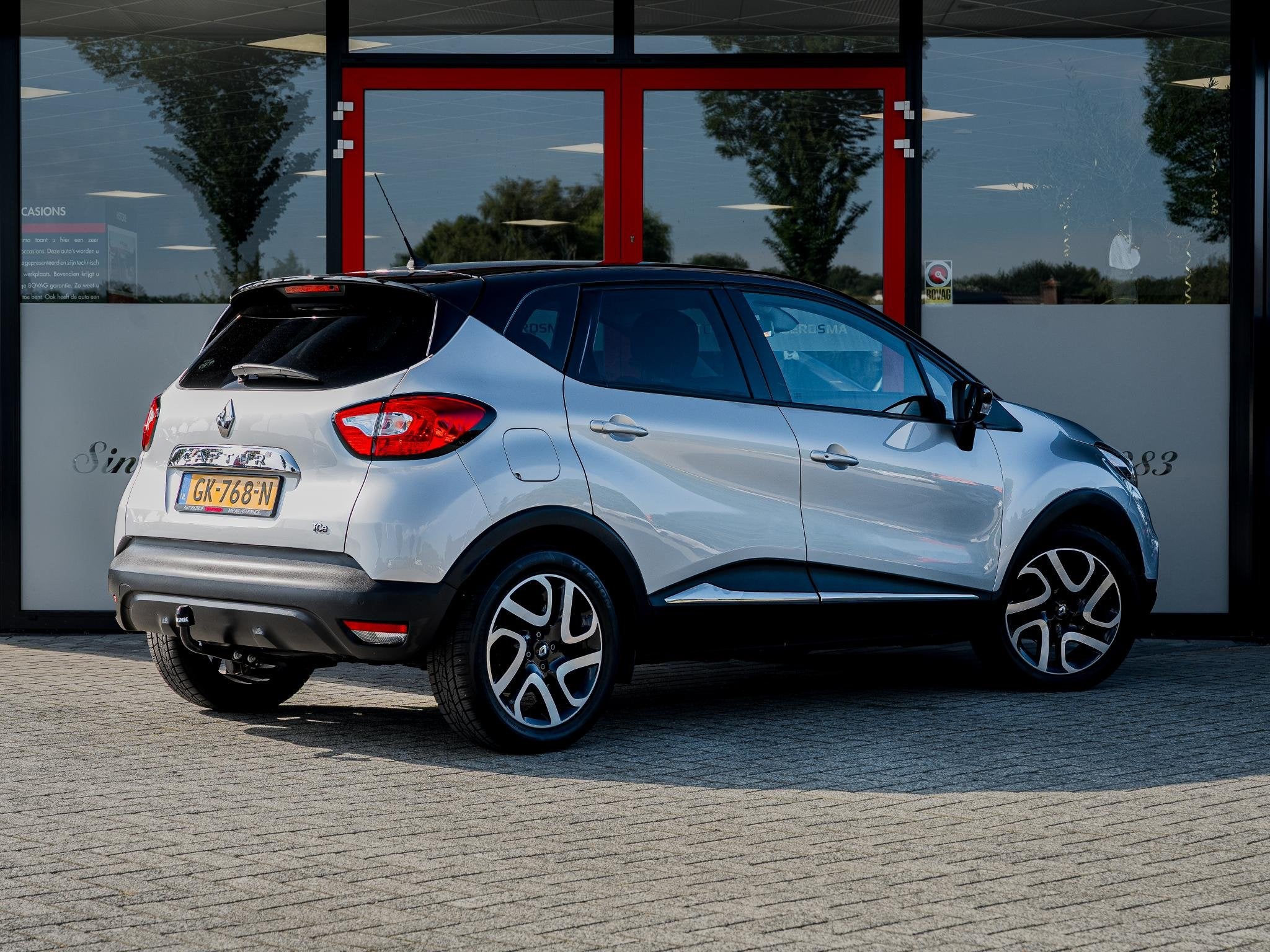 Renault Captur 1.2 TCe Dynamique | Trekhaak | Automaat | Cam, 12 maanden, Stof, Euro 6, 4 cilinders