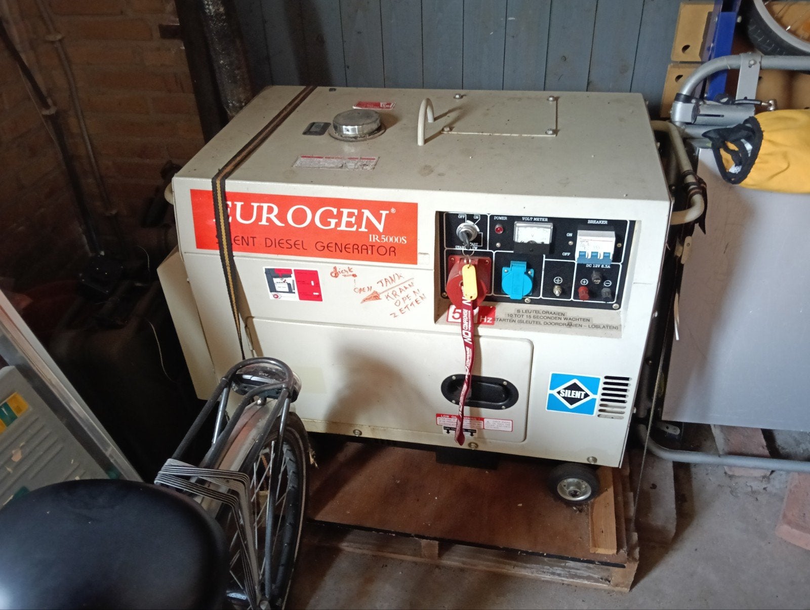 Eurogen IR5000S Diesel Aggregaat 5 kVA, Ophalen, Gebruikt, Dieselolie, Geluidgedempt
