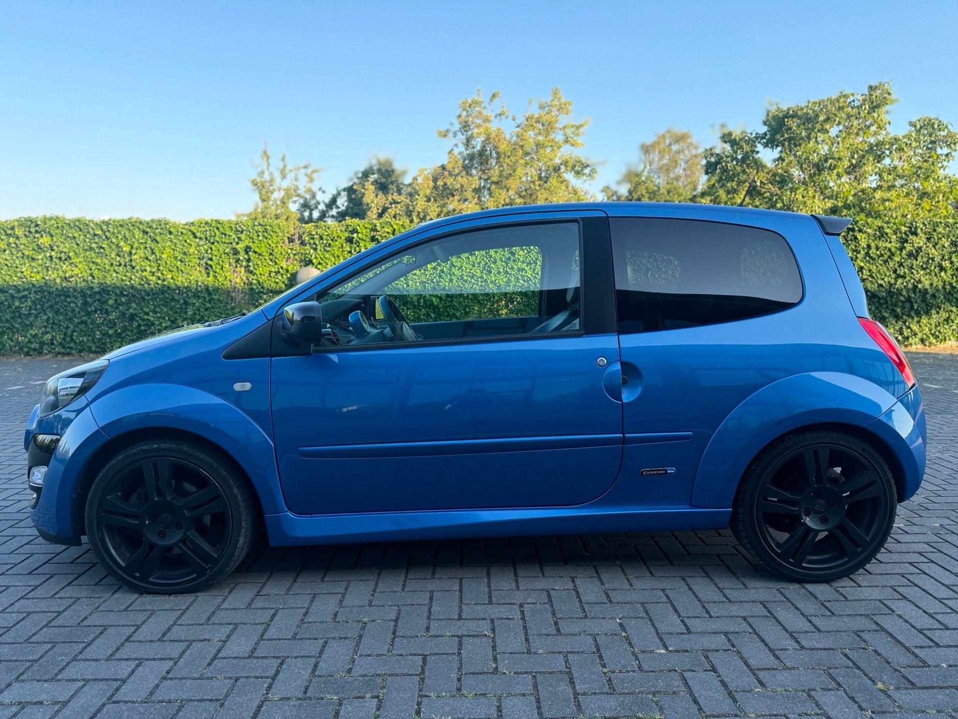 Renault Twingo 1.6 16V RS Airco Cruise Elekpakket Leder, Auto's, Renault, Voorwielaandrijving, Gebruikt, 31 €/maand, 4 cilinders