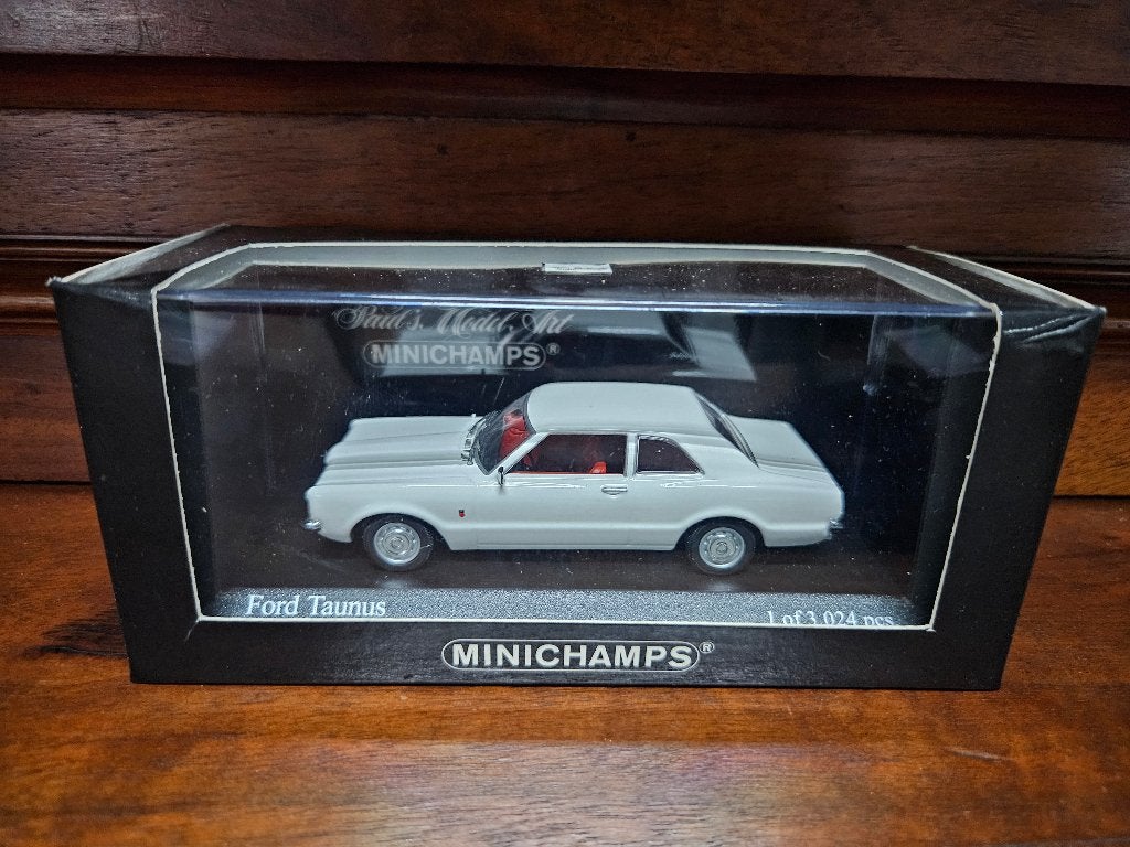 Minichamps Ford Taunus 1970 1/43 in ovp, Ophalen of Verzenden, Zo goed als nieuw, Auto, MiniChamps