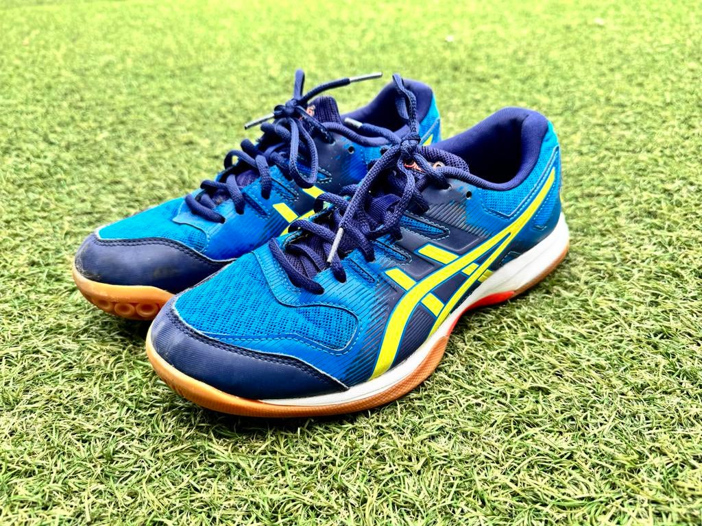 Asics Gel-rocket zaalschoenen maat 38, Sport en Fitness, Ophalen of Verzenden, Gebruikt, Schoenen