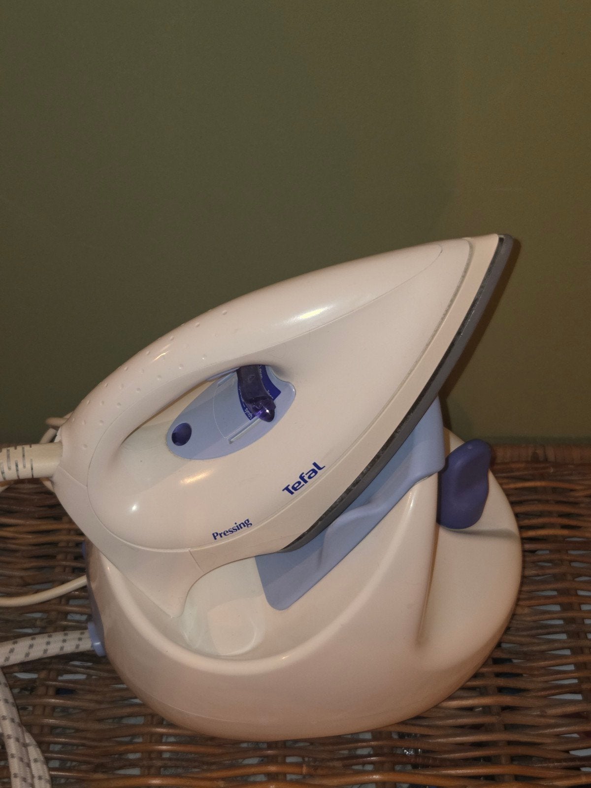 tefal stoomstrijkijzer / stoomgenerator, Ophalen, Zo goed als nieuw, Strijkijzer met snoer
