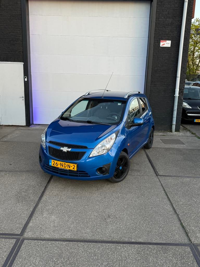 Chevrolet Spark 1.2 Blauw ( Nap/Airco/NewApk), Voorwielaandrijving, Stof, Zwart, 4 cilinders
