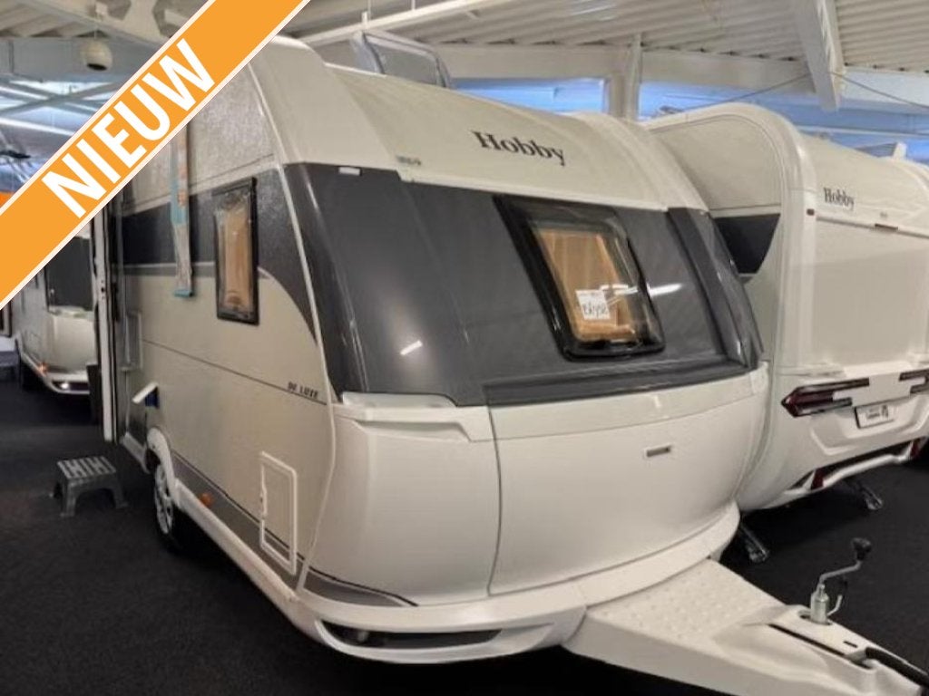 Hobby De Luxe 400 SFE 2026 MEGA DEAL! 1500kg as + LED pakket, Caravans en Kamperen, Standaardzit, Hobby, Bedrijf, 750 - 1000 kg