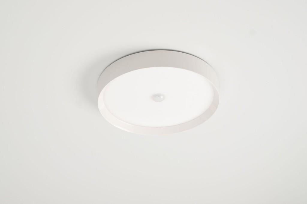 LOXONE LED Ceiling Light RGBW Air White Item No.: 100286, Hobby en Vrije tijd, Elektronica-componenten, Ophalen of Verzenden, Zo goed als nieuw