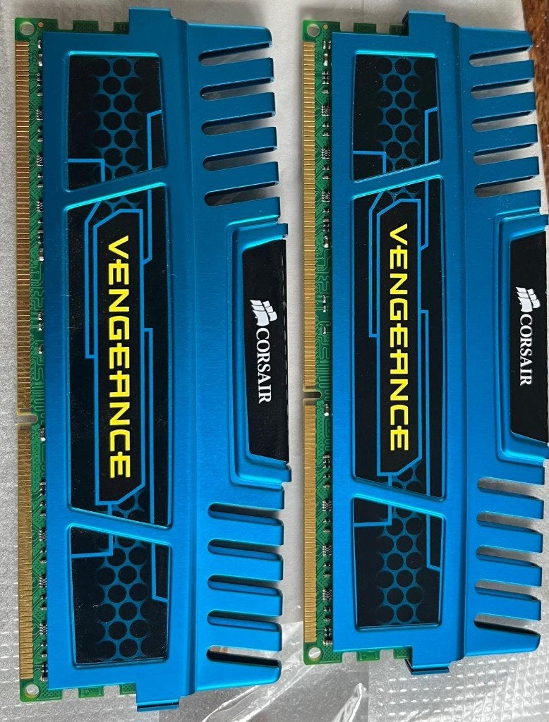 Corsair Vengeance CMZ8GX3M2A1866C9B, Ophalen, Gebruikt, 8 GB, DDR3