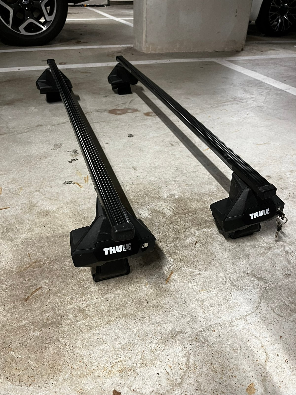 Thule Squarebar dakdragerset | Ford focus, Auto diversen, Dakdragers, Ophalen of Verzenden, Zo goed als nieuw