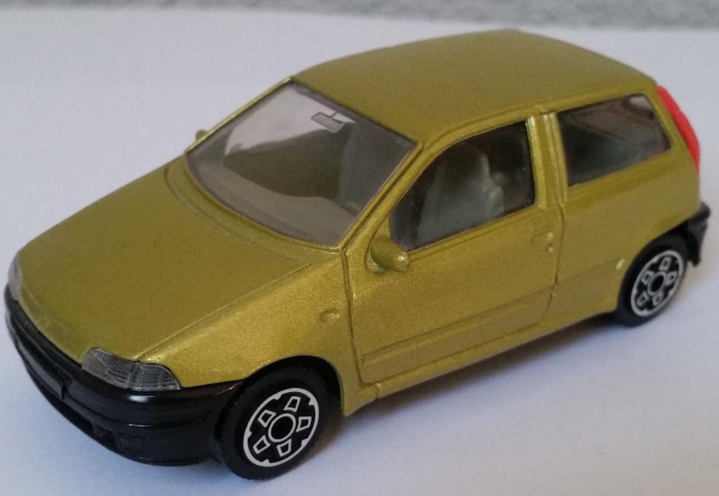 106 Fiat Punto - Burago 1/43, Ophalen of Verzenden, Nieuw, Auto, Overige merken