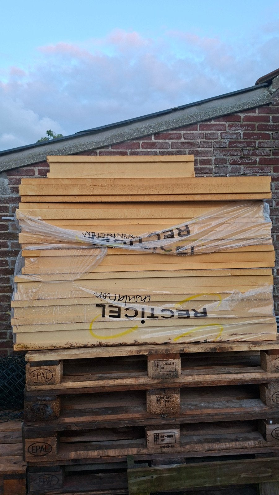 Recticel EuroWall isolatieplaten - 110mm dik, Ophalen, Dakisolatie, Nieuw, Hardschuim (Pir)