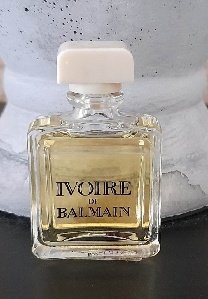 Miniatuur parfum flesje balmain, Ophalen of Verzenden, Zo goed als nieuw, Miniatuur, Gevuld