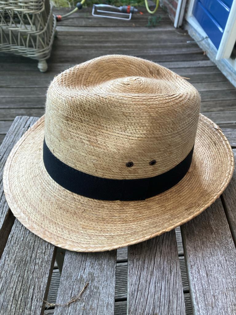 Stijlvolle Strohoed van Aurega - Perfect voor de Zomer, Ophalen, Zo goed als nieuw, Hoed