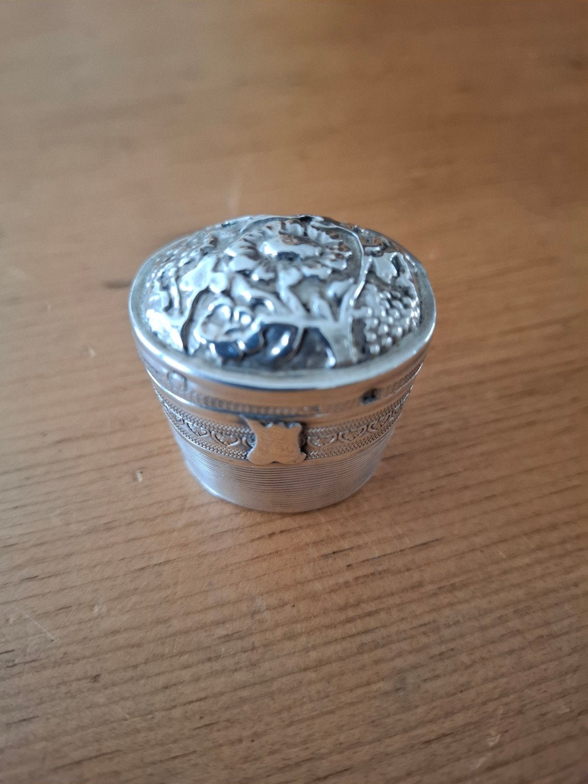 Antiek zilverdoosje 1837, Ophalen of Verzenden, Zilver