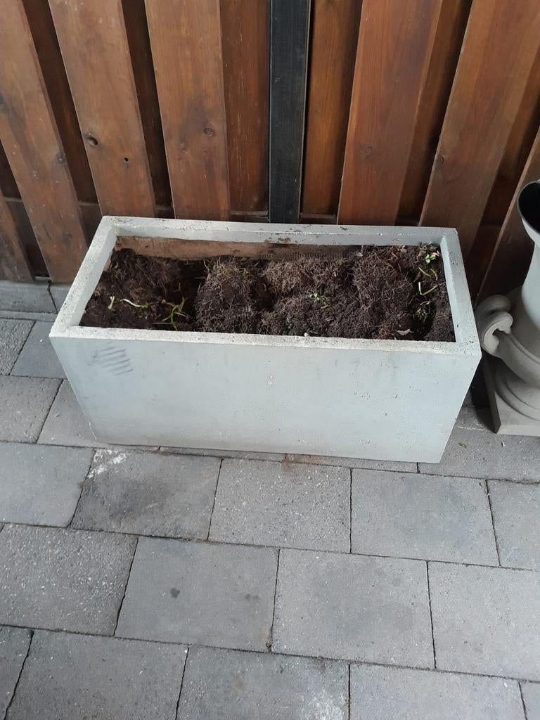 Grijze bloembak., Ophalen, Steen, Zo goed als nieuw, 60 tot 100 cm