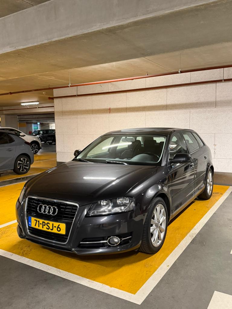 Audi A3 1.4 Tfsi 92KW Sportback 2011 Grijs, Voorwielaandrijving, 125 pk, 680 kg, 4 cilinders