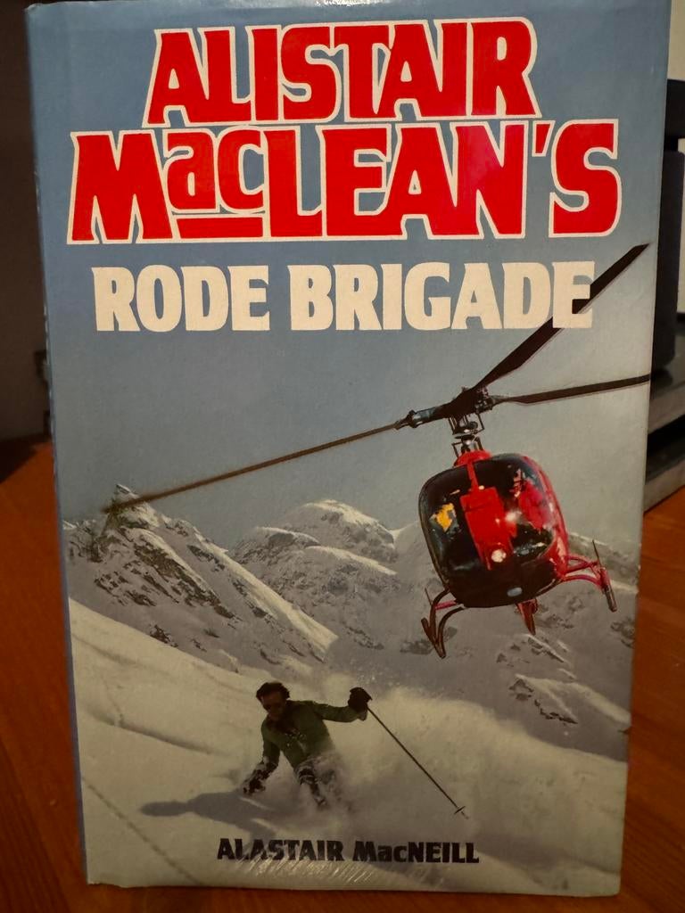 Alistair MacLean: Rode Brigade, Ophalen, Zo goed als nieuw