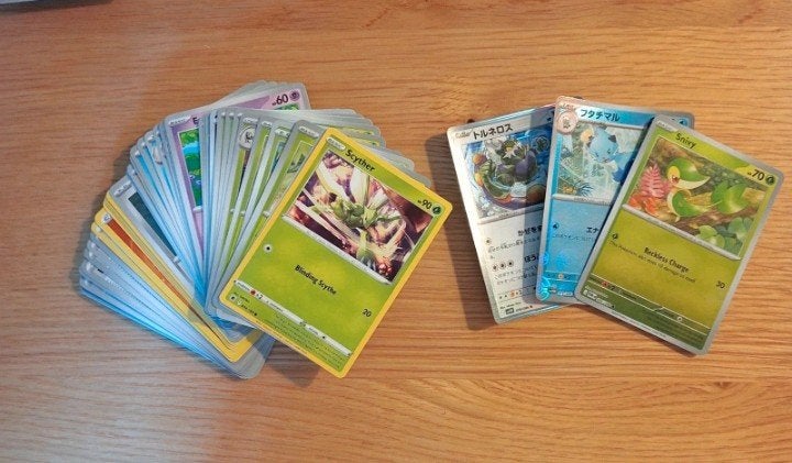 50 Verschillende Kaarten (Engels, Japans, Koreaans) + 3 Holo, Ophalen of Verzenden, Gebruikt, Meerdere kaarten, Foil