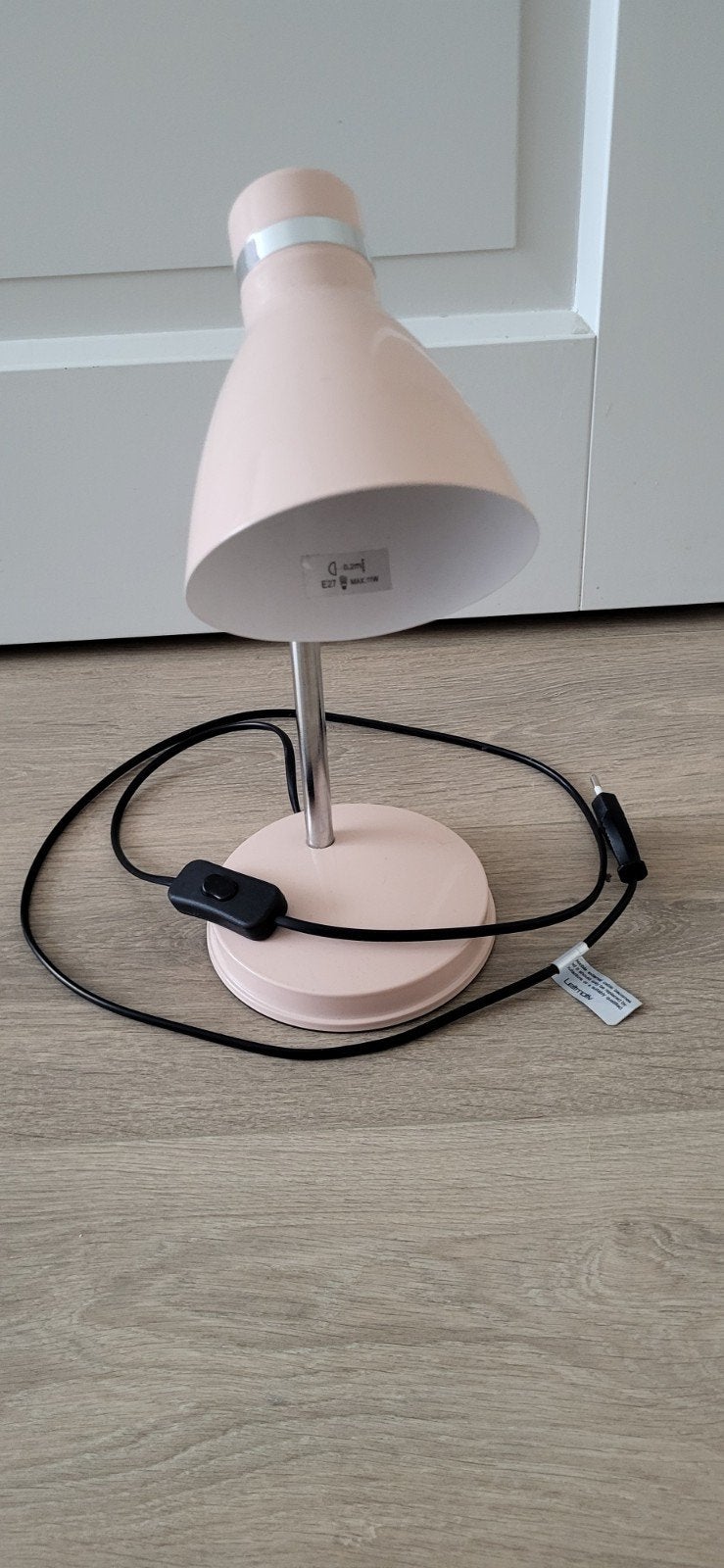 Roze bureaulamp met flexibele arm, Huis en Inrichting, Ophalen, Bureaulamp, Gebruikt, E14 (klein)