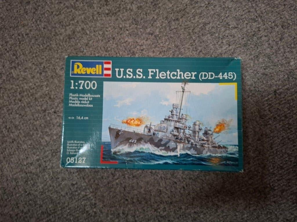 1/700 Revell USS Fletcher, Ophalen of Verzenden, Zo goed als nieuw, 1:200 of kleiner, Revell
