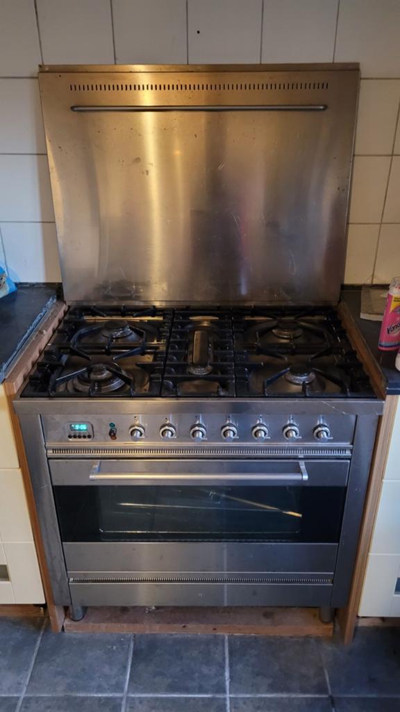 Boretti Gasfornuis met Oven, Braadpen en Afzuigkap, Ophalen
