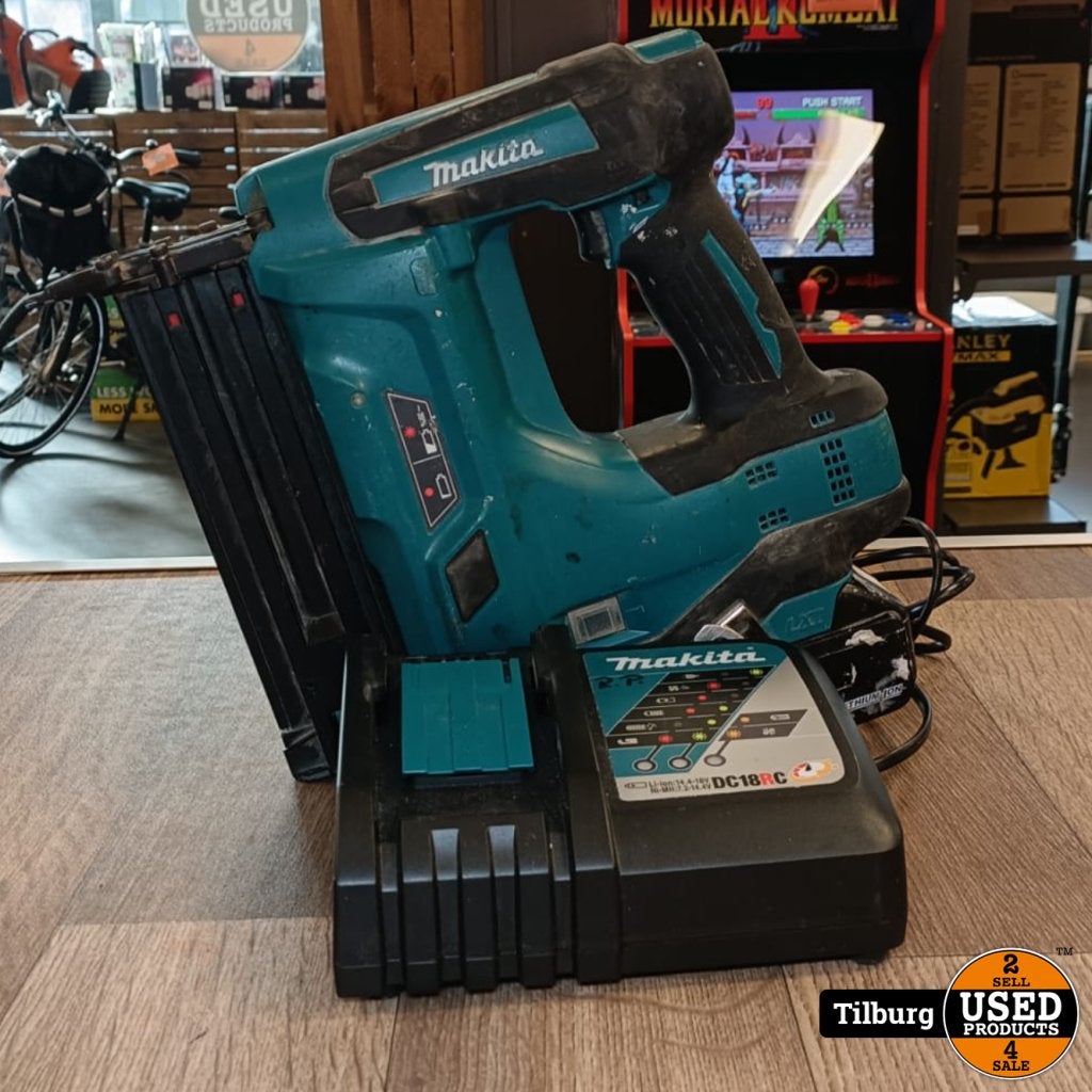 Makita DBN500 Brad tacker LXT Incl Accu & Oplader, Makita, Gebruikt, Support@makita.com, Makita Corporation, 3-11-8, Sumiyoshi-cho, 
Anjo, Aichi 446-8502
Japan