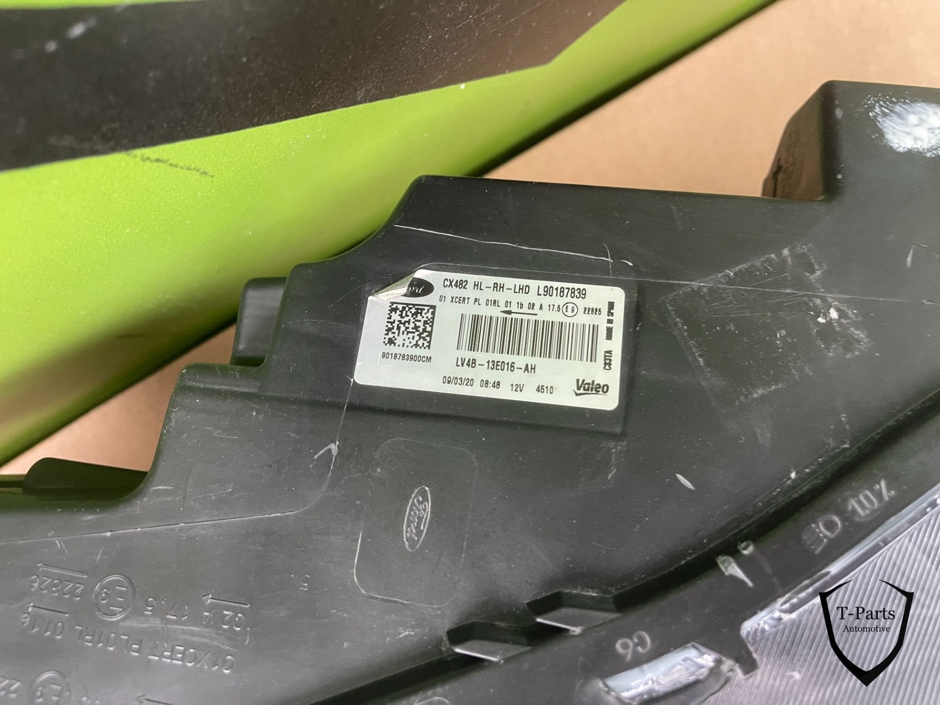 ford kuga koplamp rechts LV4B13E016AH, Auto-onderdelen, Gebruikt, Info@ford.com, Ophalen of Verzenden, Ford