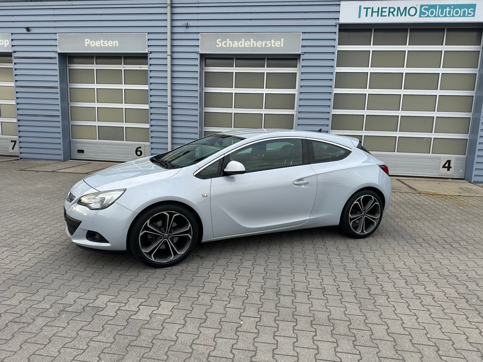 Opel Astra GTC – Nieuwe APK - Grote Beurt Gehad, Auto's, Opel, Particulier, Astra, ABS, Airbags, Airconditioning, Automatische klimaatregeling