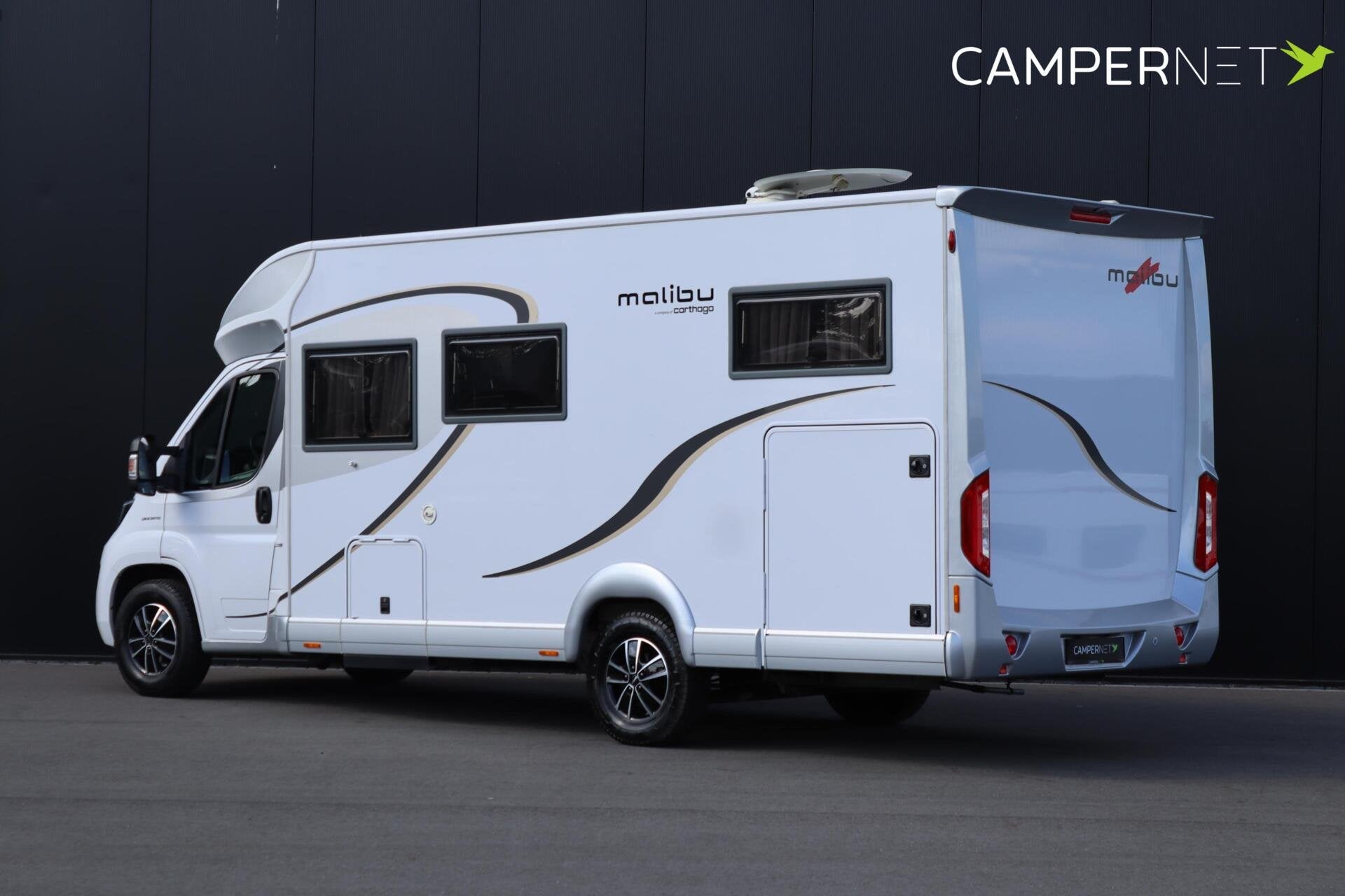 Carthago Malibu T460 2.3 Multijet 150pk | Lengtebedden | Dub, Caravans en Kamperen, Tot en met 2, 7 tot 8 meter, Bedrijf, Half-integraal