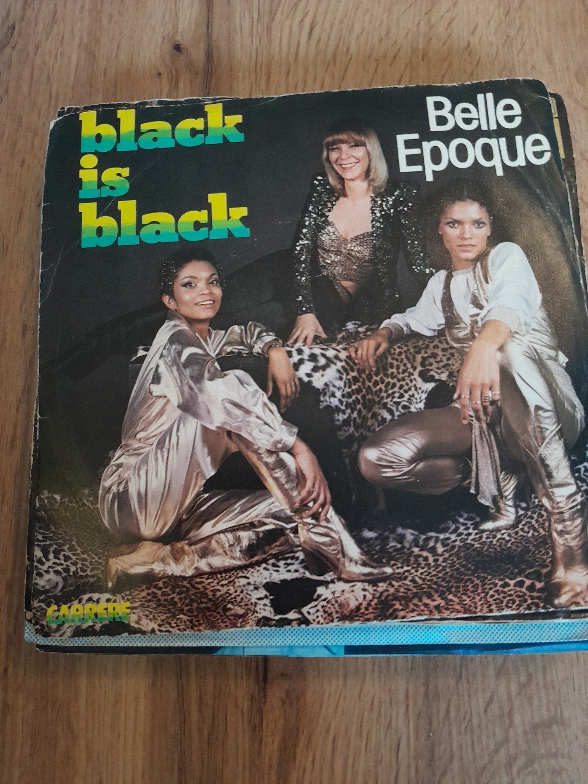 belle epoque 7inch black is black, Ophalen of Verzenden