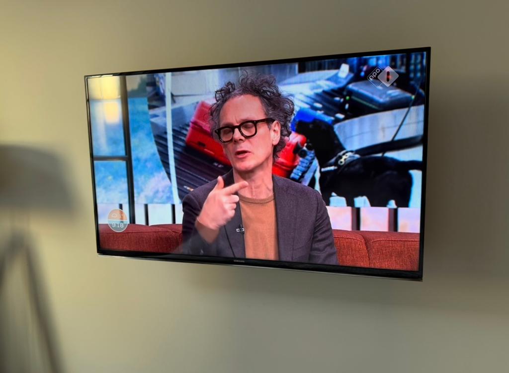 Samsung 40inch smart tv - Uitstekende staat, Ophalen, LCD, Zo goed als nieuw, 100 Hz