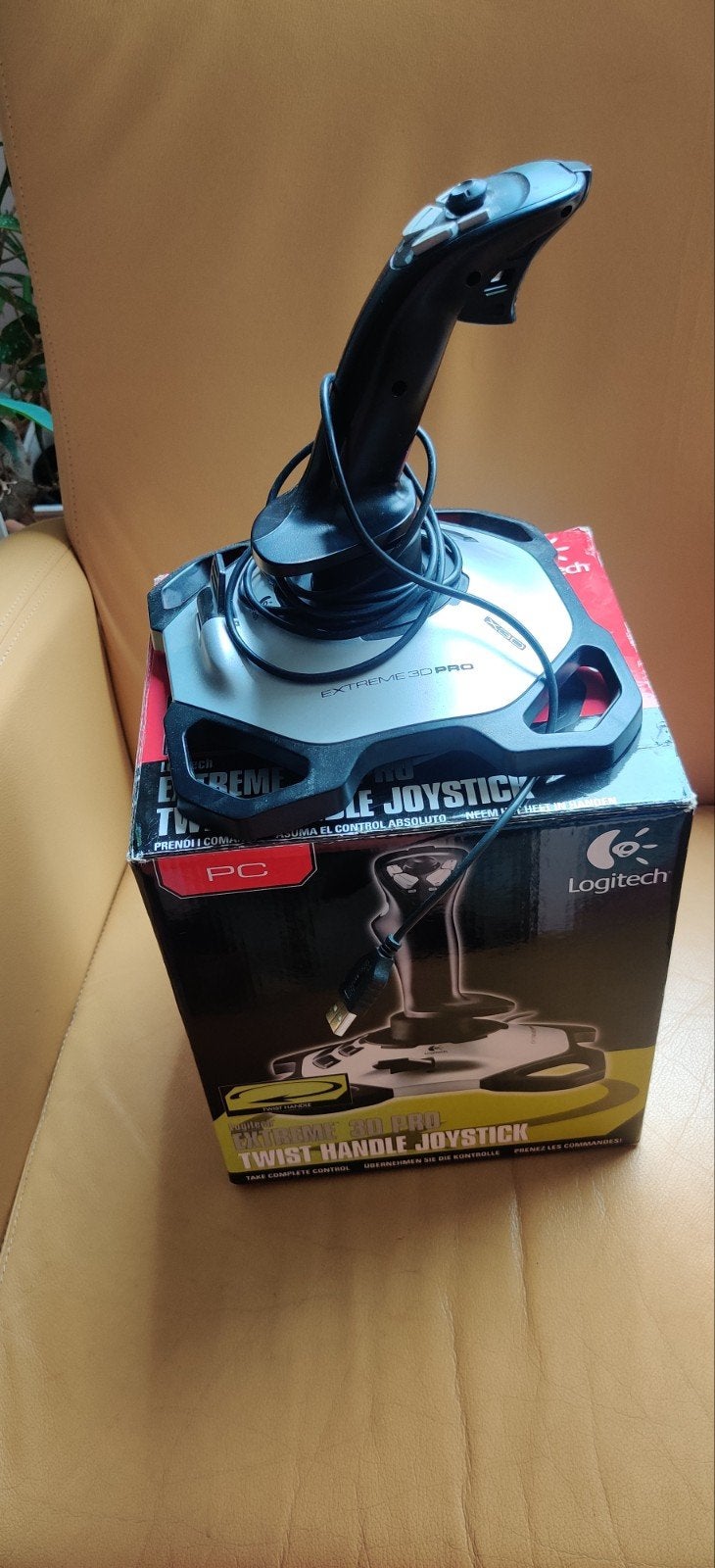 Logitech Extreme 3D Pro Joystick voor PC, Ophalen of Verzenden, Zo goed als nieuw, Logitech