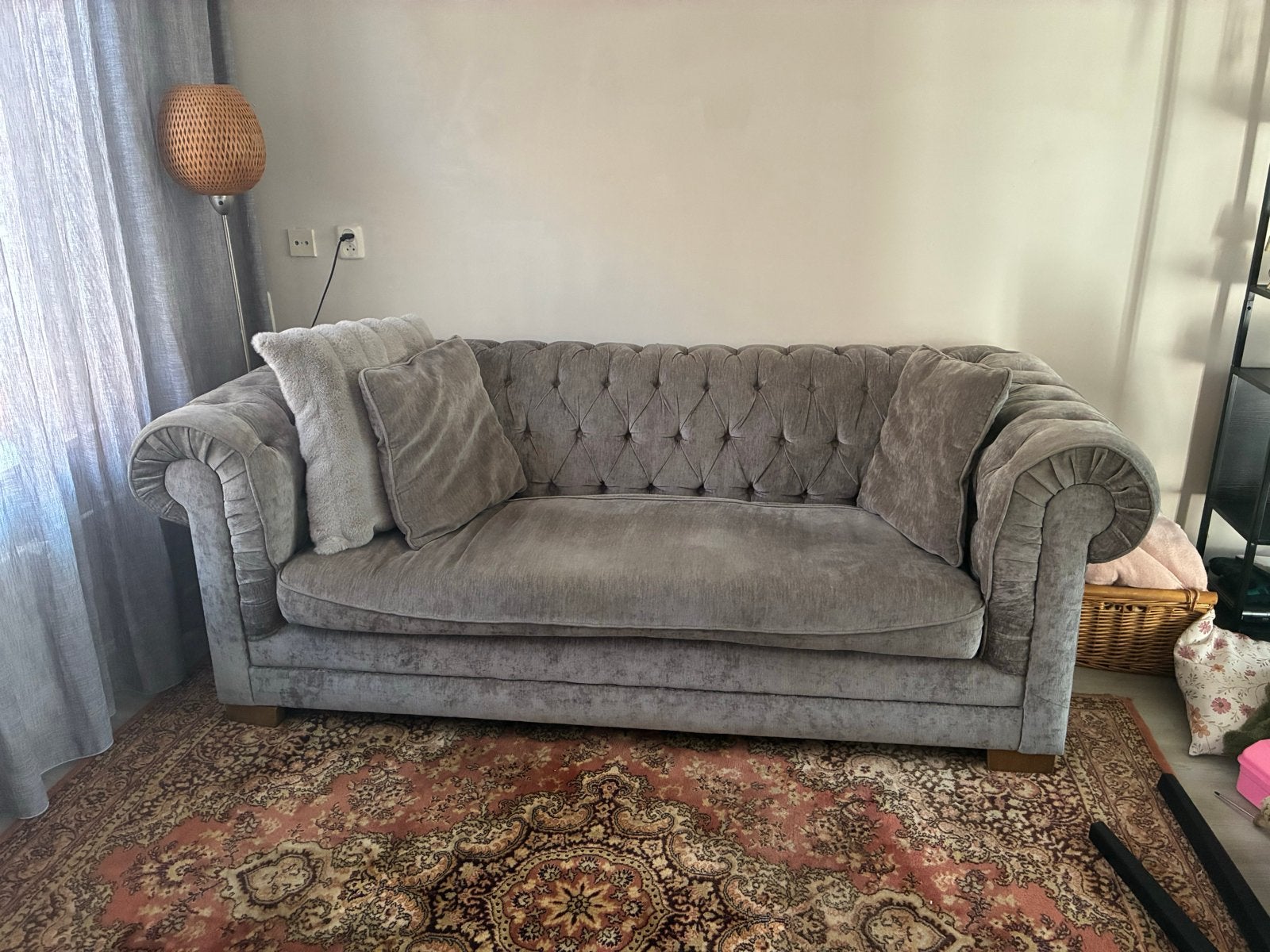 Chesterfield bank 220 cm breed, zitgedeelte 160 cm, Huis en Inrichting, Banken | Bankstellen, Ophalen, Gebruikt, Driepersoons