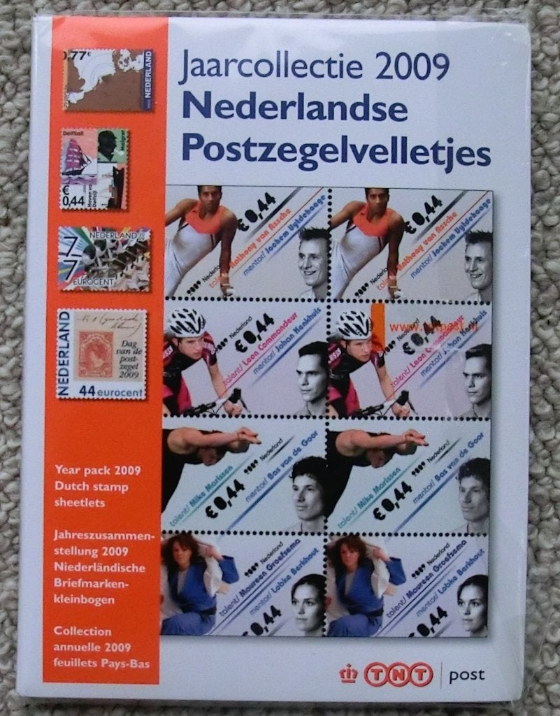 jaarcollectie postzegelvellen 2009, pfr, Ophalen of Verzenden, Na 1940, Postfris
