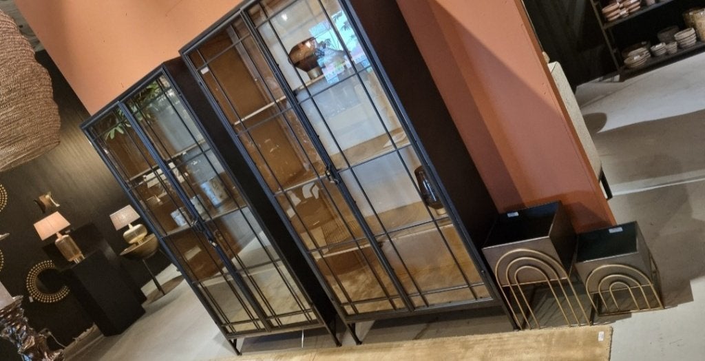 PTMD Glazen vitrine wandkast 2 stuks, Ophalen, Met deur(en), Zo goed als nieuw, 150 tot 200 cm