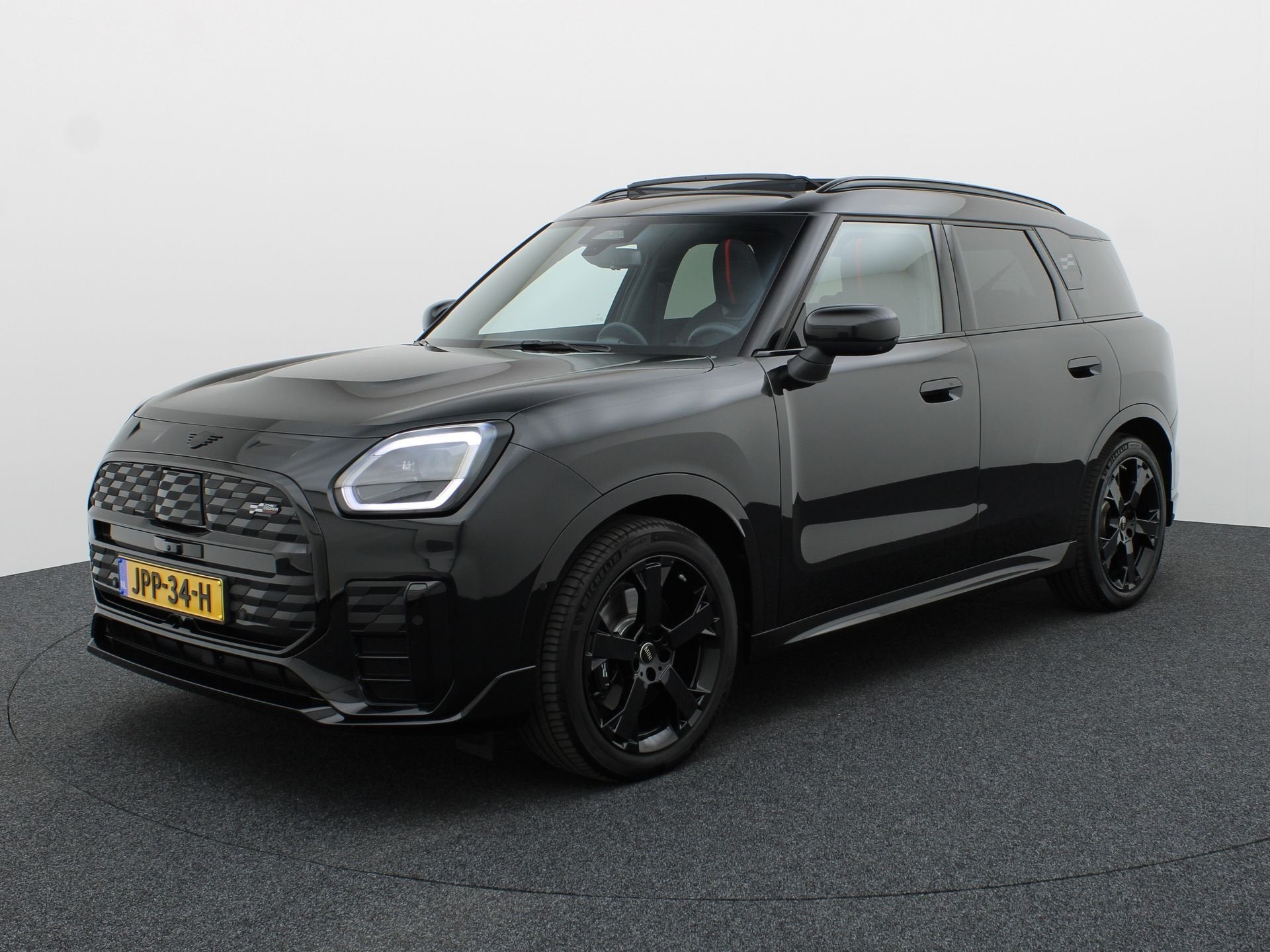 MINI Countryman E John Cooper Works L 66.5 kWh | JCW | PANO, Auto's, Gebruikt, Countryman, 429 km, Zwart