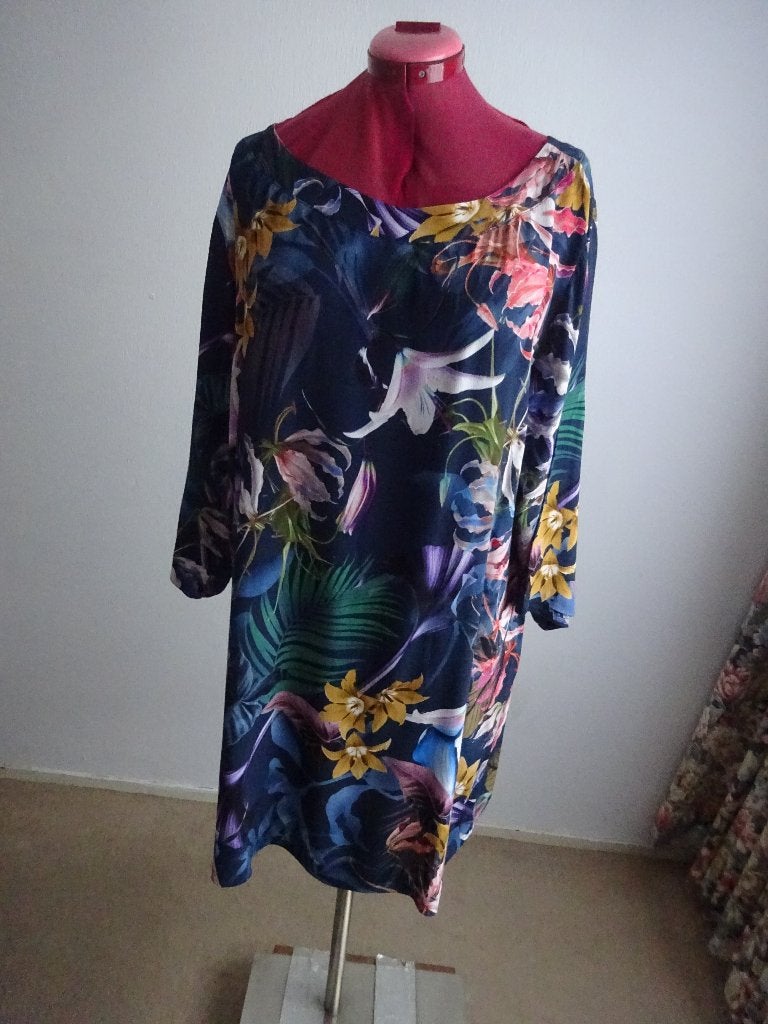 Ophilia tuniek mt 3= 46, Kleding | Dames, Overige kleuren, Verzenden, Maat 46/48 (XL) of groter, Zo goed als nieuw