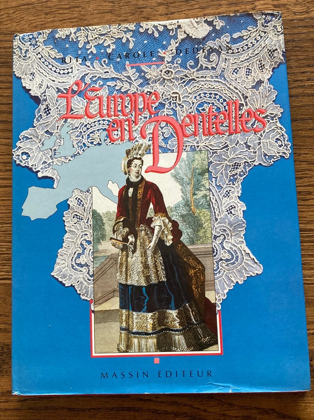 L’Europe en Dentelles, Verzenden, Zo goed als nieuw, Boek of Tijdschrift