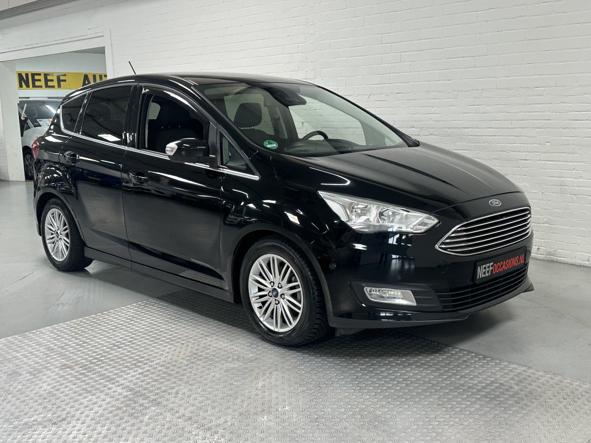 Ford C-MAX 1.0 Titanium CLIMA // CRUISE // NAVI // CAMERA, Voorwielaandrijving, Stof, Gebruikt, Bedrijf
